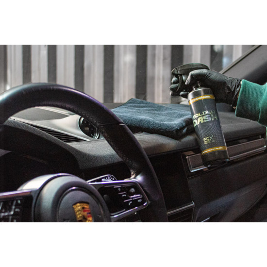 GOLDEN Dashboard Cleaner FCX - čistič palubní desky a přírodní kondicionér GOLDEN Dashboard Cleaner FCX - čistič palubní desky a přírodní kondicionér