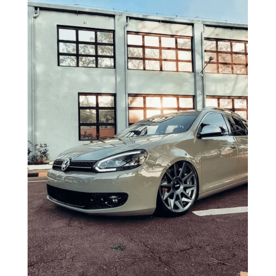 Mossy zelená super lesklá fólie - TeckWrap