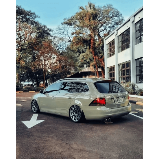 Mossy zelená super lesklá fólie - TeckWrap