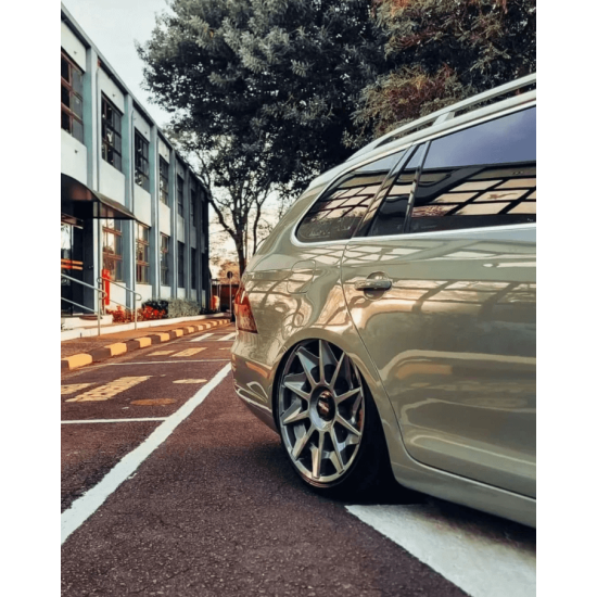 Mossy zelená super lesklá fólie - TeckWrap