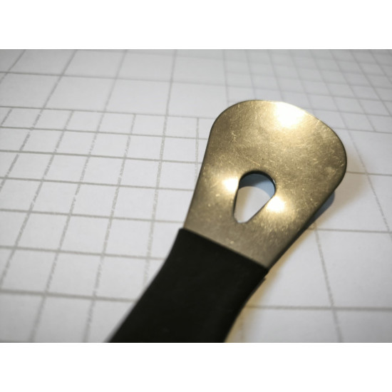 Nerezové páčidlo na čalounění