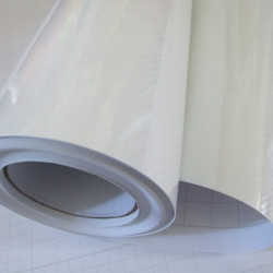 Bílá 5D karbonová fólie (vzor 1)