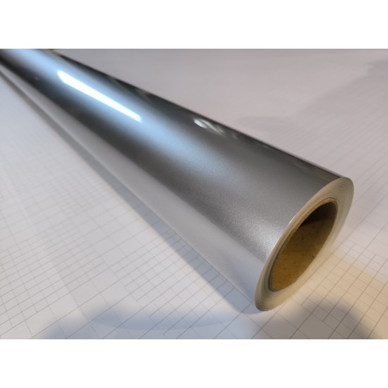 Stříbrná lesklá metalická fólie
