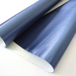 Modrý broušený hliník