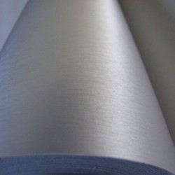 Stříbrný broušený hliník