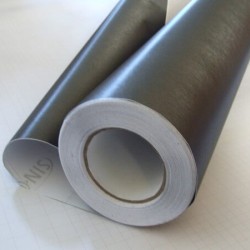 Tmavý šedý broušený hliník