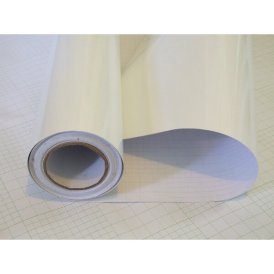 Bílá lesklá fólie