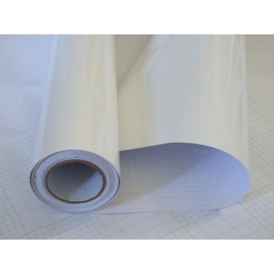 Bílá lesklá fólie