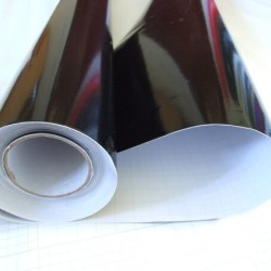 Černá lesklá fólie