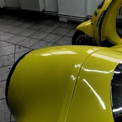 Prvosenkově žlutá lesklá fólie - KPMF Airelease