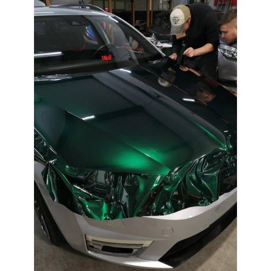 Zelená lovecká lesklá Aluminium metalická fólie - HD