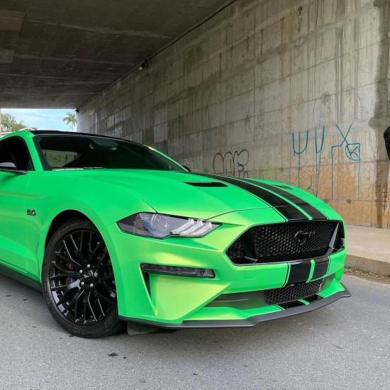 Kelly Green lesklá metalická fólie - RB22 - HD