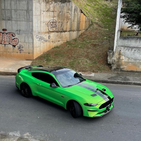 Kelly Green lesklá metalická fólie - RB22 - HD